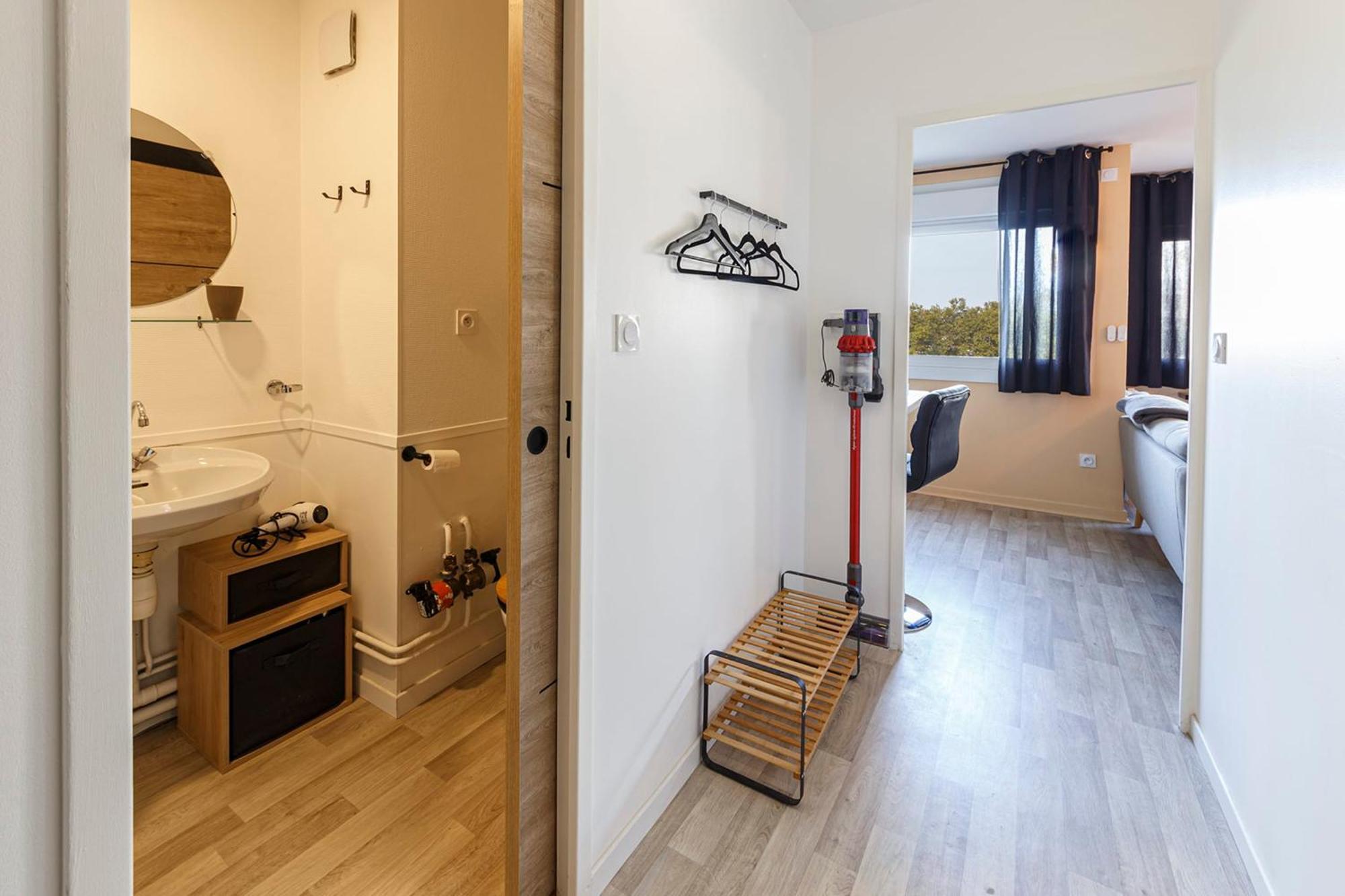L'Oriole Wifi Parking Apartman Angers Kültér fotó